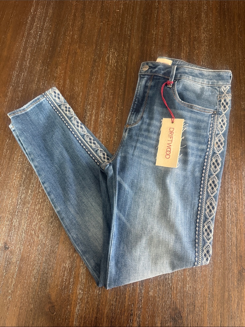 DRIFTWOOD Jackie embroidered High Rise Jeans Size 31